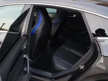 VW Arteon R 4M DSG Pano Leder ACC DCC 360  HUD 20