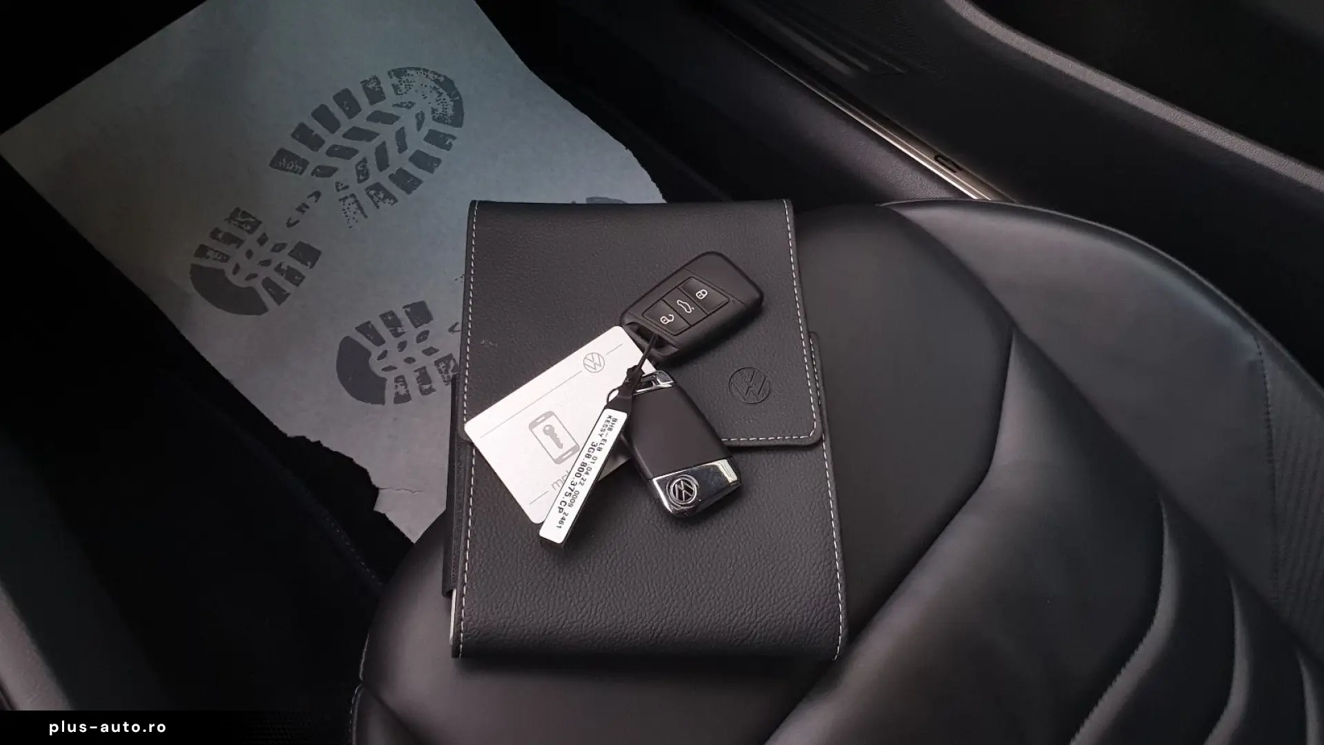 VW Arteon R 4M DSG Pano Leder ACC DCC 360  HUD 20