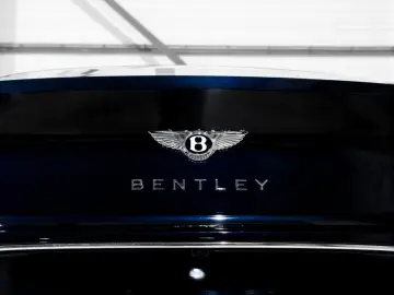 Bentley Continental GT Azure V8