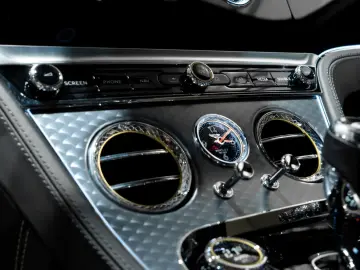 Bentley Continental GT Azure V8