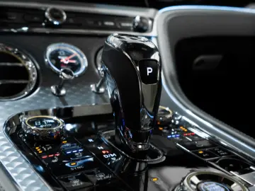 Bentley Continental GT Azure V8