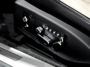 Bentley Continental GT Azure V8