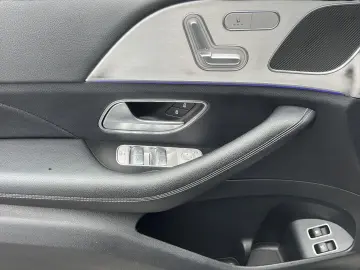 MERCEDES-BENZ GLE 350 e 360 Pano AHK Distro VollLeder DAB