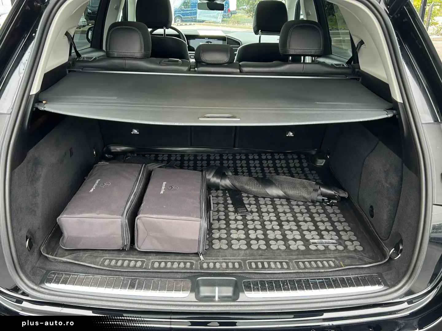 MERCEDES-BENZ GLE 350 e 360 Pano AHK Distro VollLeder DAB