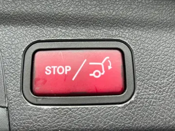 MERCEDES-BENZ GLE 350 e 360 Pano AHK Distro VollLeder DAB