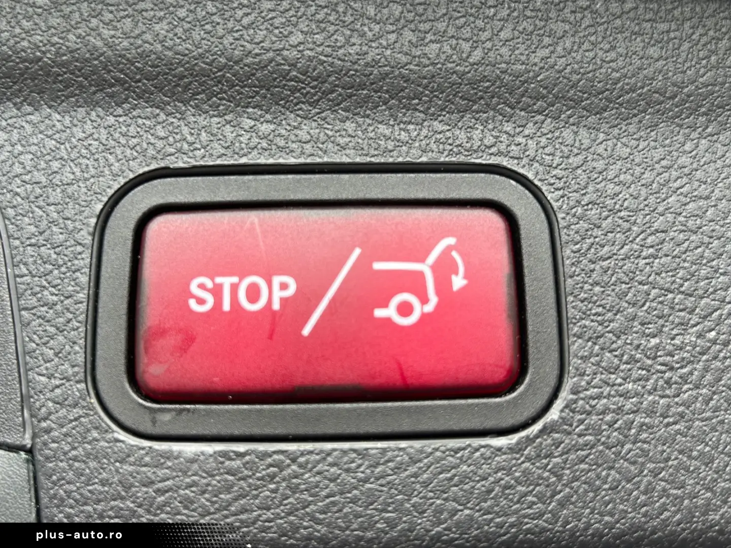 MERCEDES-BENZ GLE 350 e 360 Pano AHK Distro VollLeder DAB