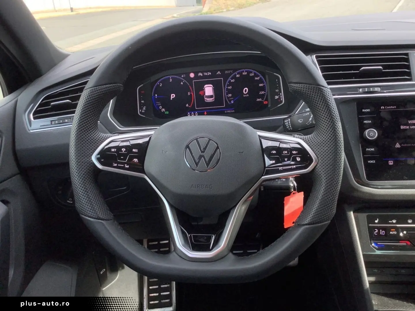 VW Tiguan R-Line DSG 4X4  Matrix  AHK