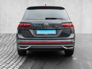 VW Tiguan 2.0 TDI 4Motion DSG Elegance NAVI ALU LED