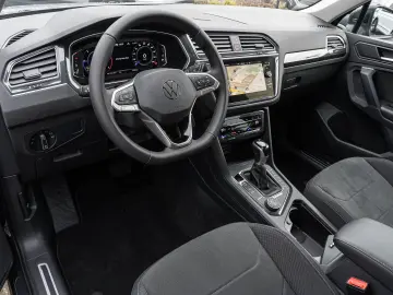 VW Tiguan 2.0 TDI 4Motion DSG Elegance NAVI ALU LED