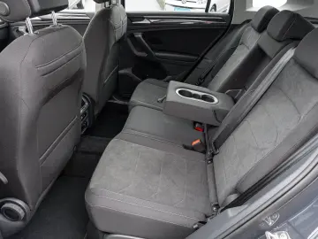 VW Tiguan 2.0 TDI 4Motion DSG Elegance NAVI ALU LED