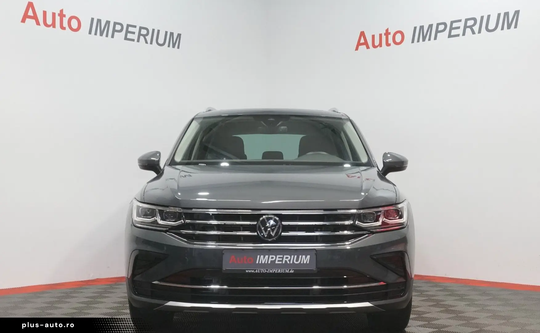 VW Tiguan Elegance 2.0 TDI ACC LHZ DAB MATRIX PANO