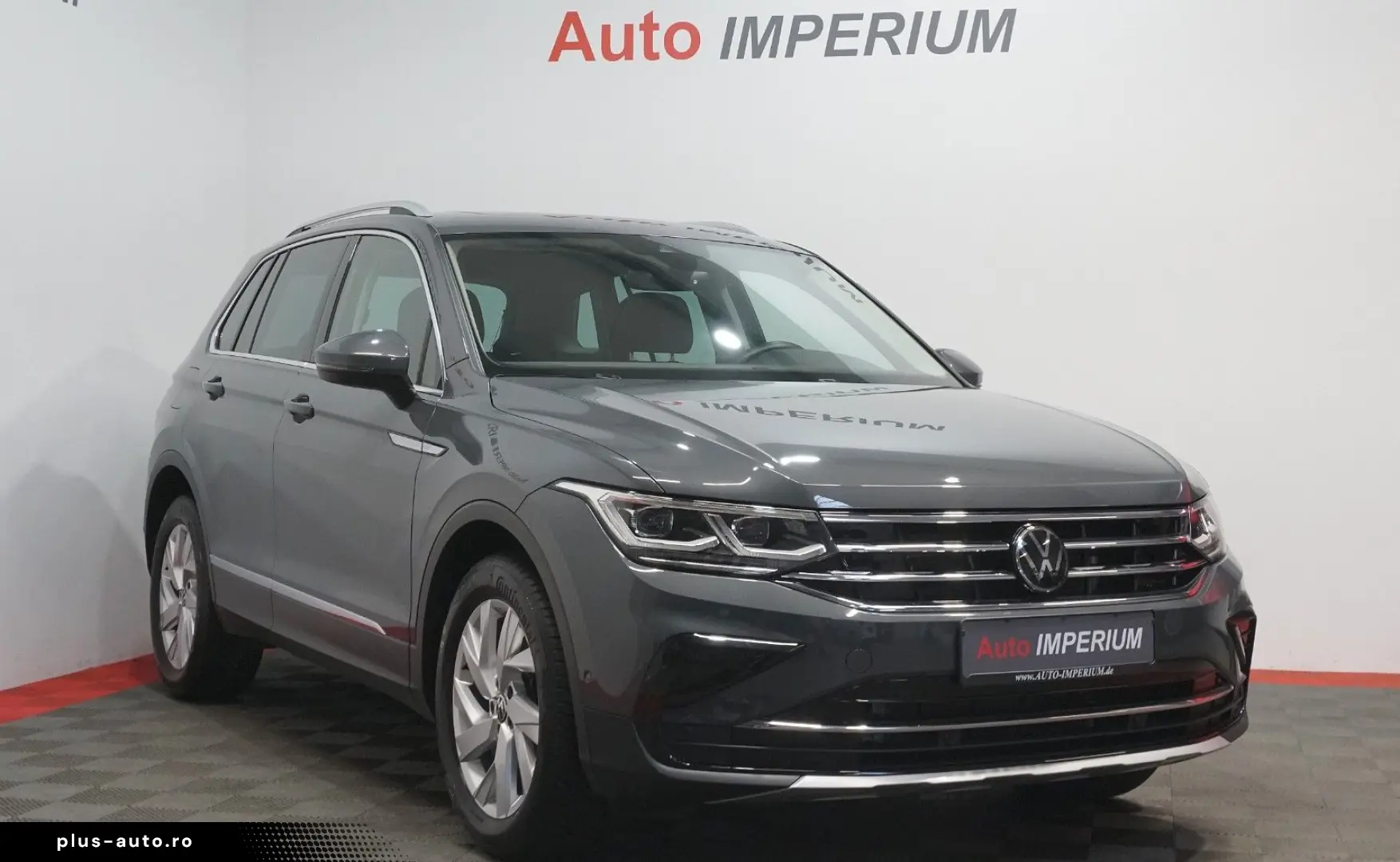 VW Tiguan Elegance 2.0 TDI ACC LHZ DAB MATRIX PANO