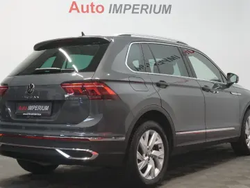 VW Tiguan Elegance 2.0 TDI ACC LHZ DAB MATRIX PANO