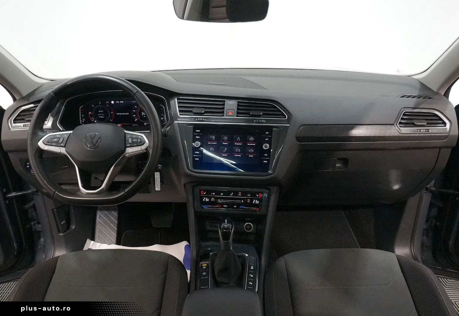 VW Tiguan Elegance 2.0 TDI ACC LHZ DAB MATRIX PANO