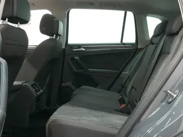 VW Tiguan Elegance 2.0 TDI ACC LHZ DAB MATRIX PANO