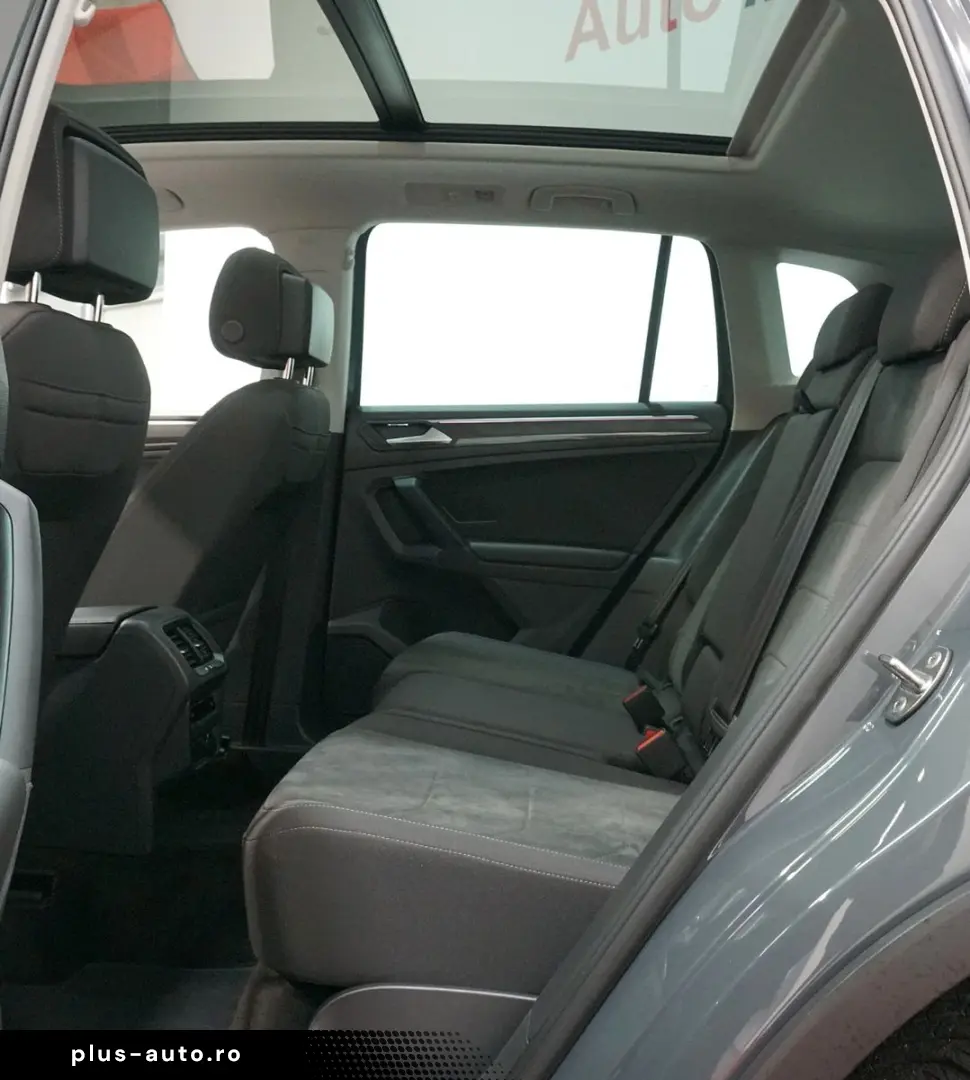 VW Tiguan Elegance 2.0 TDI ACC LHZ DAB MATRIX PANO