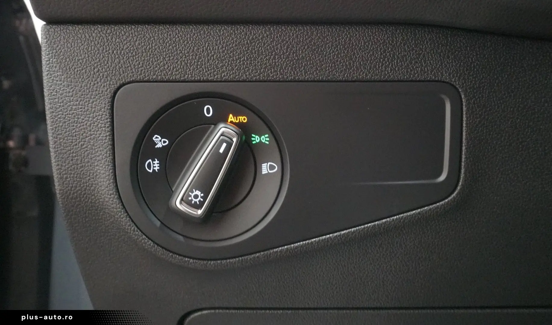 VW Tiguan Elegance 2.0 TDI ACC LHZ DAB MATRIX PANO