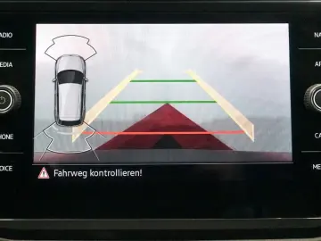 VW Tiguan Elegance 2.0 TDI ACC LHZ DAB MATRIX PANO