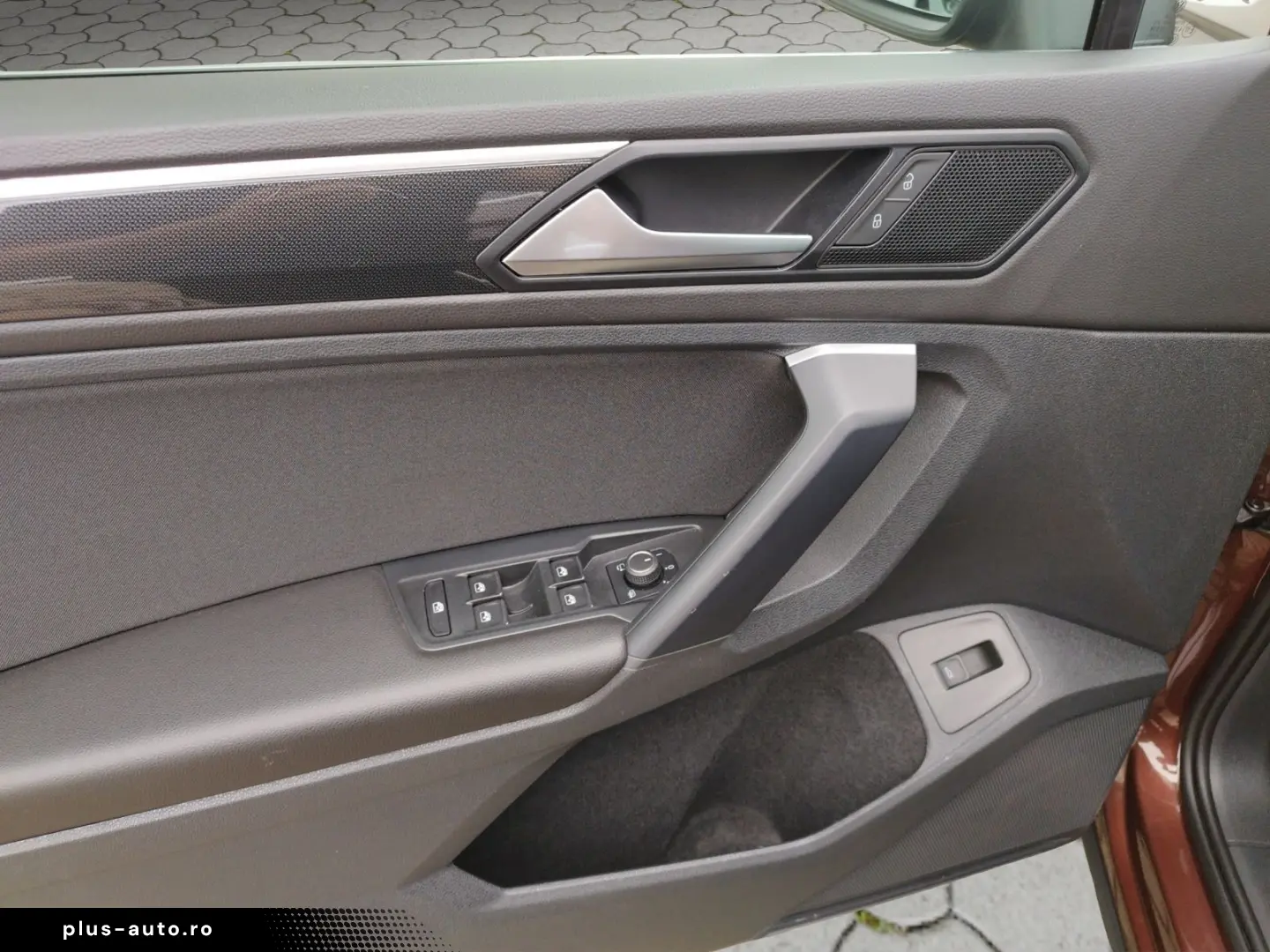 VW Tiguan Elegance 2.0 TDI 4Motion DSG KLIMA LED NA