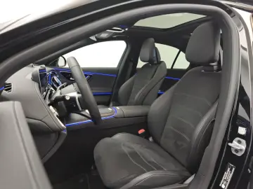 MERCEDES-BENZ E 200 AMG Pano Distro SuperScreen Burm