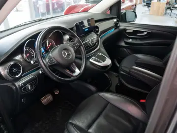 MERCEDES-BENZ V 300 d RWD LONG