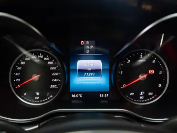 MERCEDES-BENZ V 300 d RWD LONG