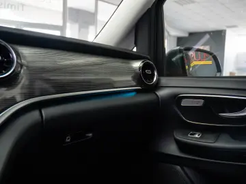 MERCEDES-BENZ V 300 d RWD LONG