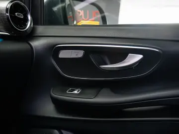 MERCEDES-BENZ V 300 d RWD LONG