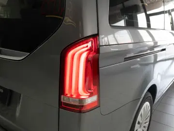 MERCEDES-BENZ V 300 d RWD LONG