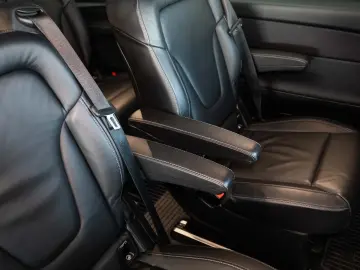 MERCEDES-BENZ V 300 d RWD LONG