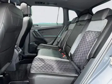 Volkswagen Tiguan 4M DSG 3x R LINE MATRIX PANO