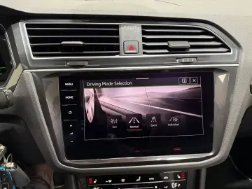 Volkswagen Tiguan 4M DSG 3x R LINE MATRIX PANO