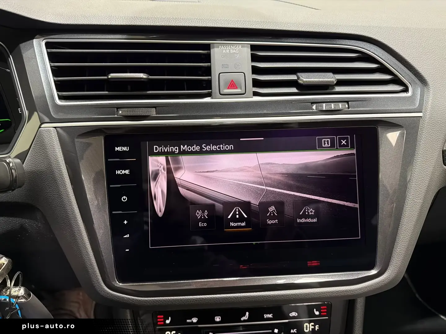 Volkswagen Tiguan 4M DSG 3x R LINE MATRIX PANO