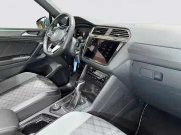 Volkswagen Tiguan 4M DSG 3x R LINE MATRIX PANO