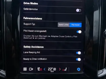 VOLVO XC 60 XC60 R Design 2WD LED 360KAM PILOT ASSIST