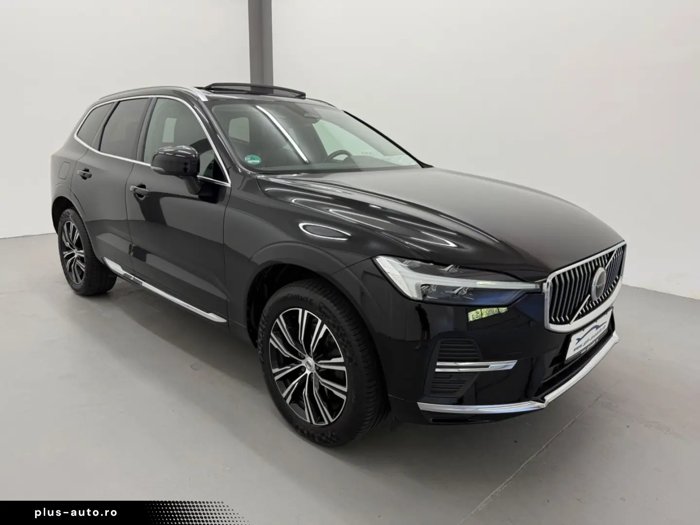 VOLVO XC60 Inscription AWD Panorama LED Navi AHK