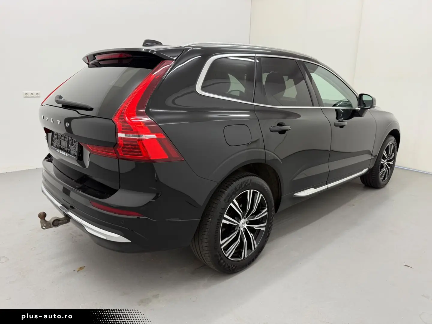 VOLVO XC60 Inscription AWD Panorama LED Navi AHK