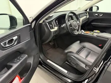 VOLVO XC60 Inscription AWD Panorama LED Navi AHK