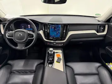 VOLVO XC60 Inscription AWD Panorama LED Navi AHK