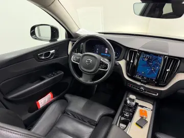 VOLVO XC60 Inscription AWD Panorama LED Navi AHK