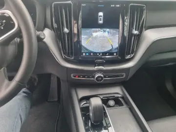 VOLVO XC 60 XC60 R Design 2WD