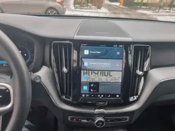 VOLVO XC 60 XC60 R Design 2WD