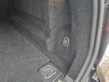 VOLVO XC 60 XC60 R Design 2WD