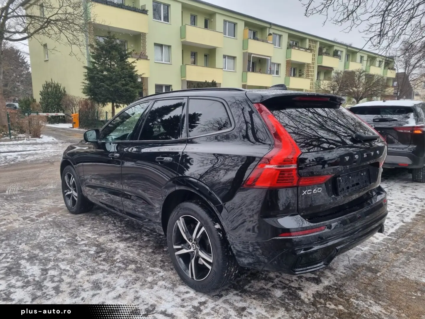 VOLVO XC 60 XC60 R Design 2WD