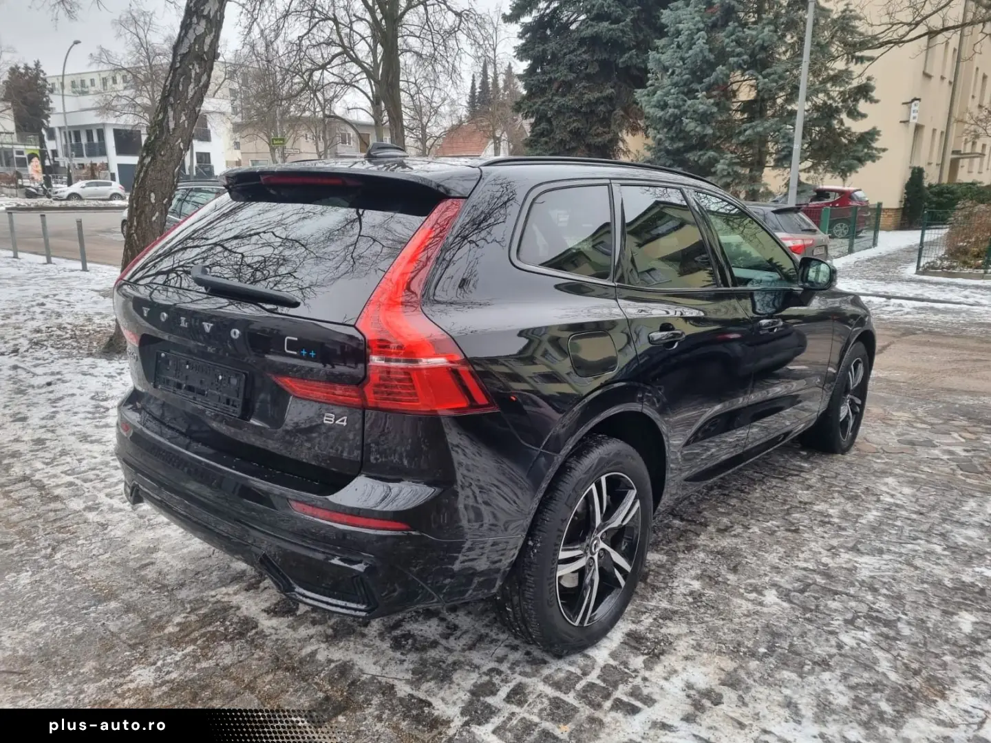 VOLVO XC 60 XC60 R Design 2WD