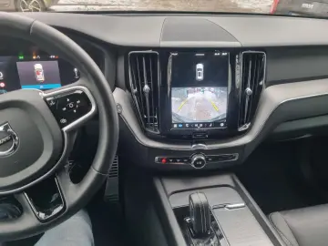 VOLVO XC 60 XC60 R Design 2WD