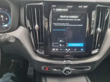 VOLVO XC 60 XC60 R Design 2WD