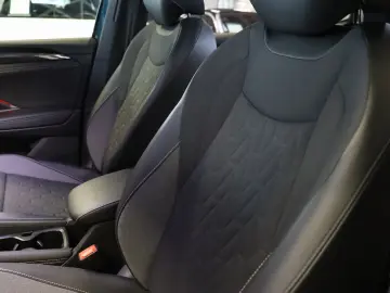 Volkswagen Tiguan 2.0 TDI Goal Discover-Pro-Max