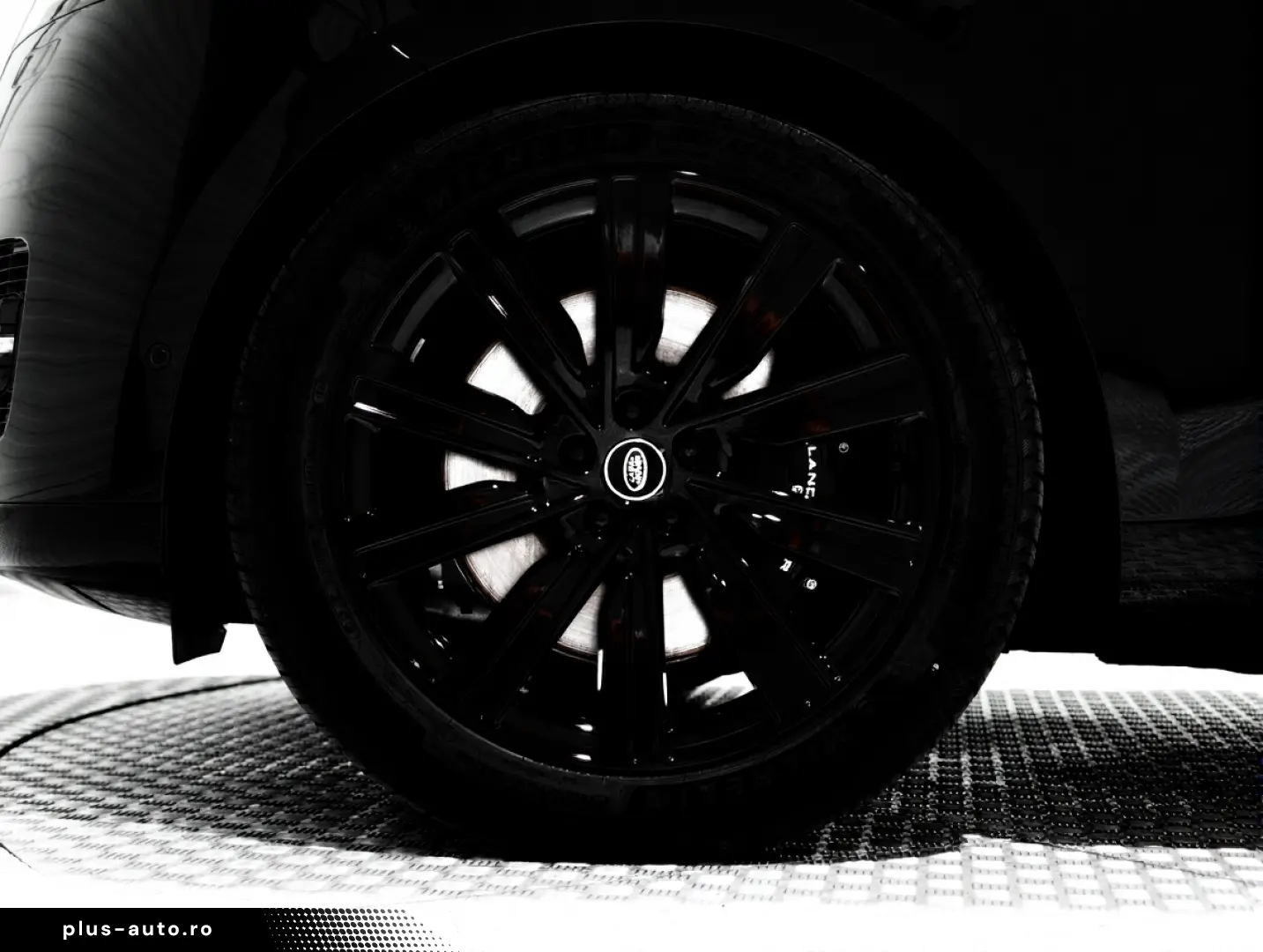 Land Rover Range Rover P550e PHEV Autobiography L460