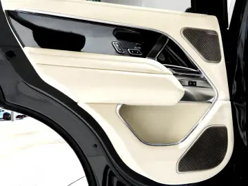 Land Rover Range Rover P550e PHEV Autobiography L460